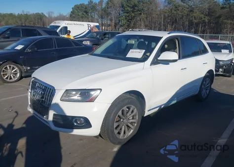 2015 Audi Q5 2.0T Premium z USA, uszkodzony, nr VIN WA1CFAFP6FA038500